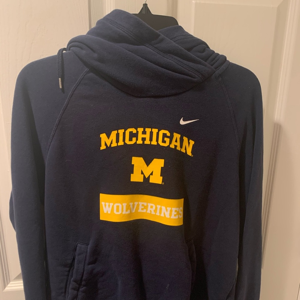 Michigan Wolverines Womens Hoodie